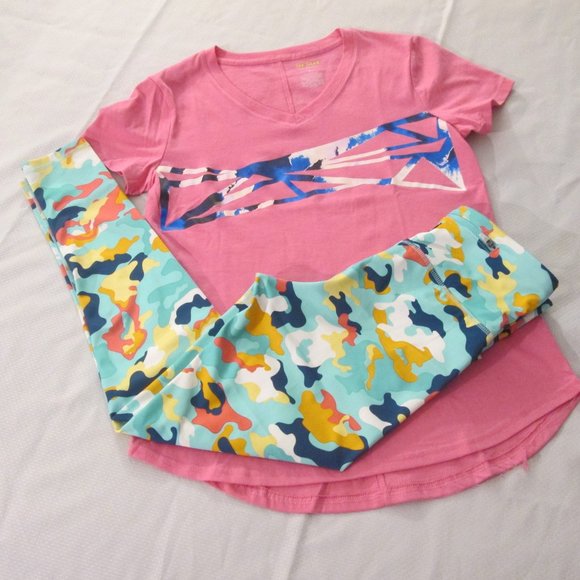 LEGGINGS BUNDLE (2) 1 SMALL AND 1 MEDIUM - Picture 4 of 9